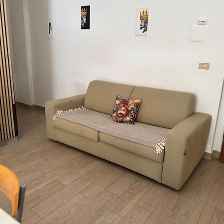 Апартаменти Casa Sole Sofie Aci Catena Екстер'єр фото
